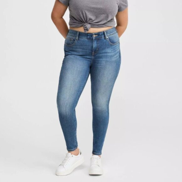 Torrid Bombshell Skinny Premium Stretch High-Rise Jean Size 20S - Picture 1 of 11